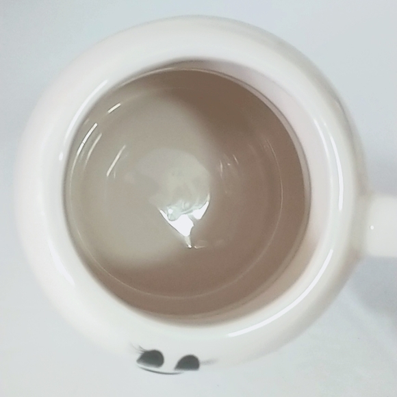 Disney Christmas Minnie Mouse Ceramic Mug - Picture 6 of 7